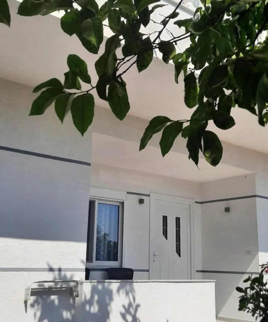 Krisa'S Apartament Sarandë 0*,  Albânia